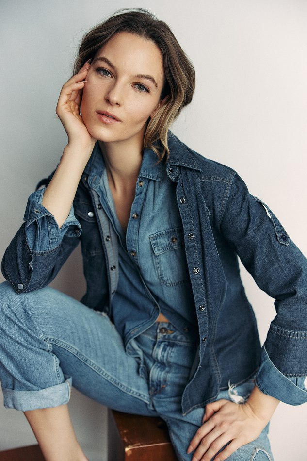 Allie Cizek represented by State Management New York, the premier agency for New York models and LA models.